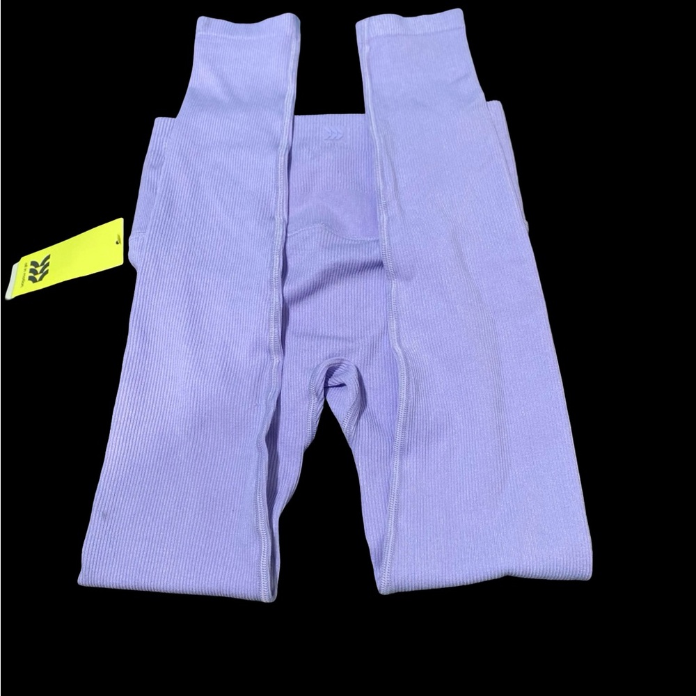 Womens lavender Leggings - Picture 4 of 6